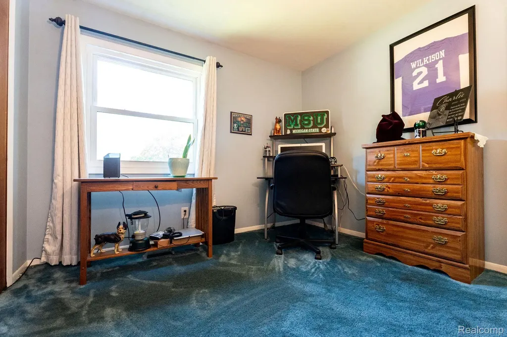 4190 Charter Oak Drive Flint Charter Township MI 48507