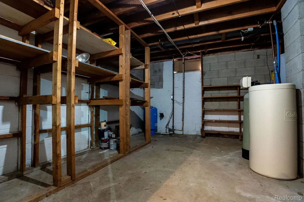 4190 Charter Oak Drive Flint Charter Township MI 48507