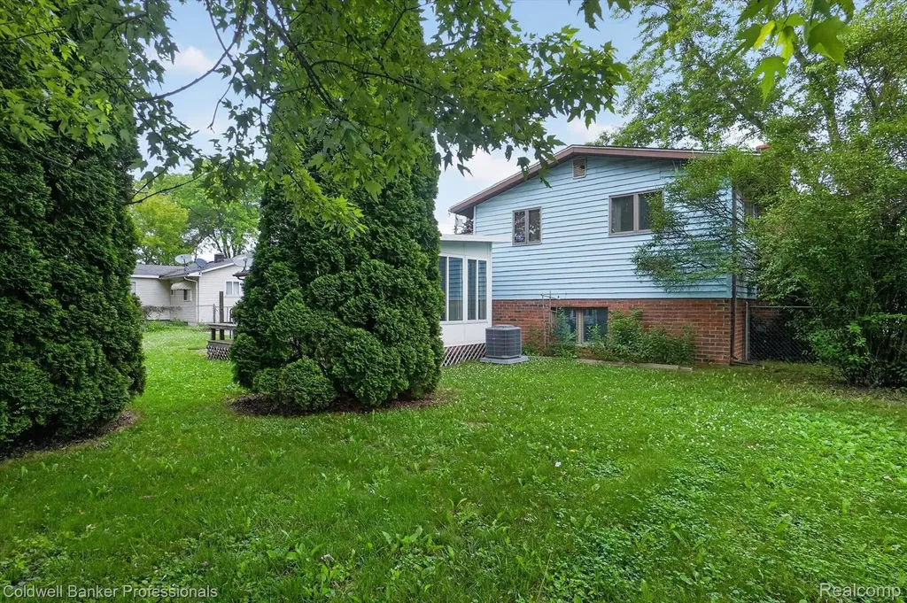 5410 Mancelona Drive Grand Blanc Charter Township MI 48439