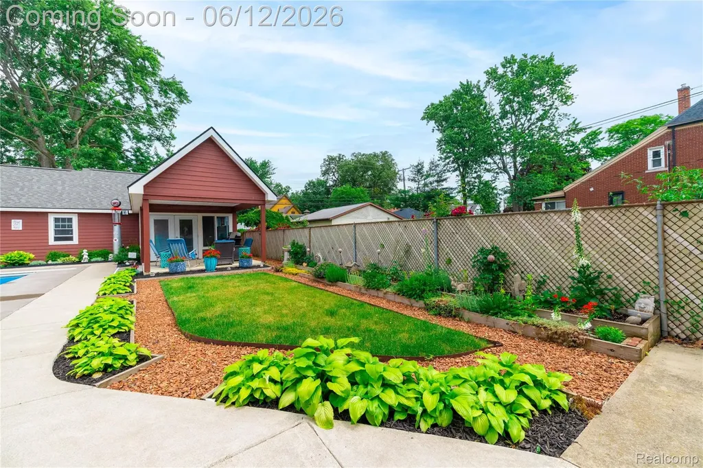 120 Superior Boulevard Wyandotte City MI 48192