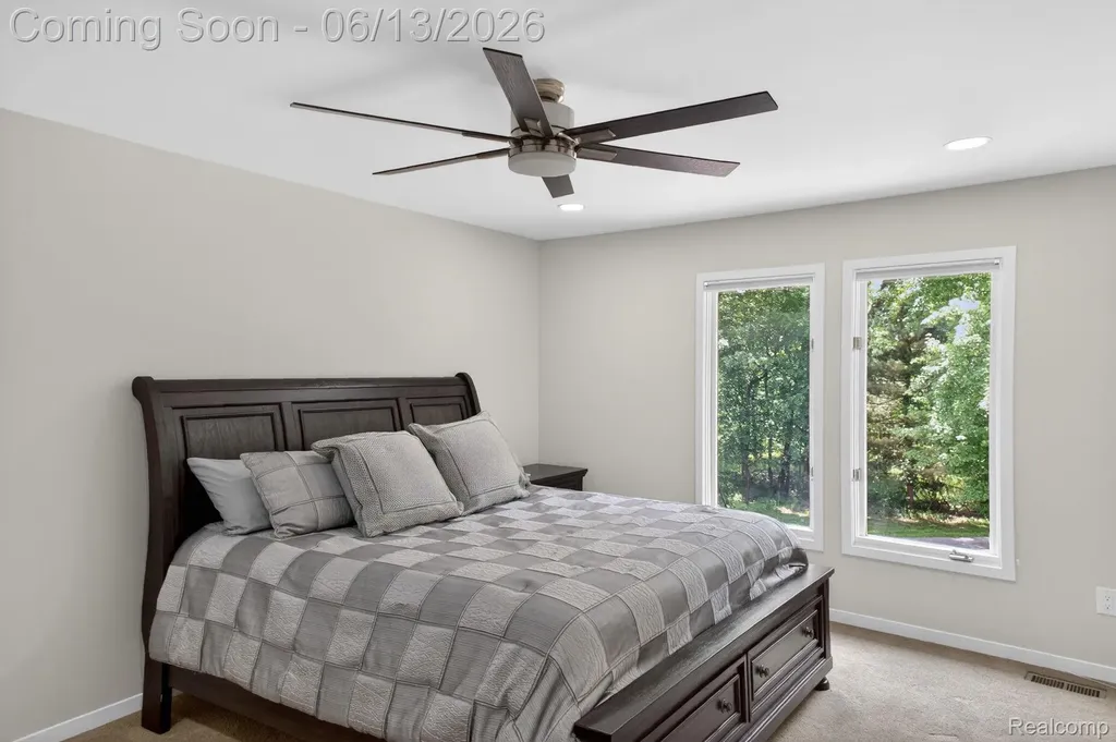9961 Cross Creek Drive Green Oak Township MI 48178