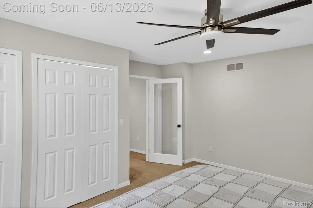 9961 Cross Creek Drive Green Oak Township MI 48178