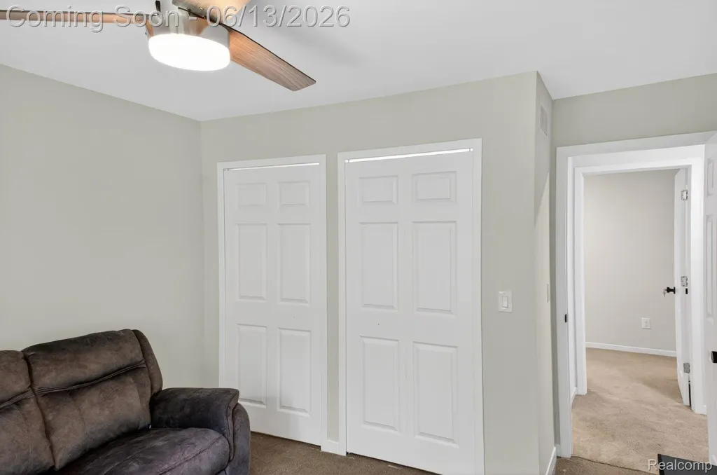 9961 Cross Creek Drive Green Oak Township MI 48178