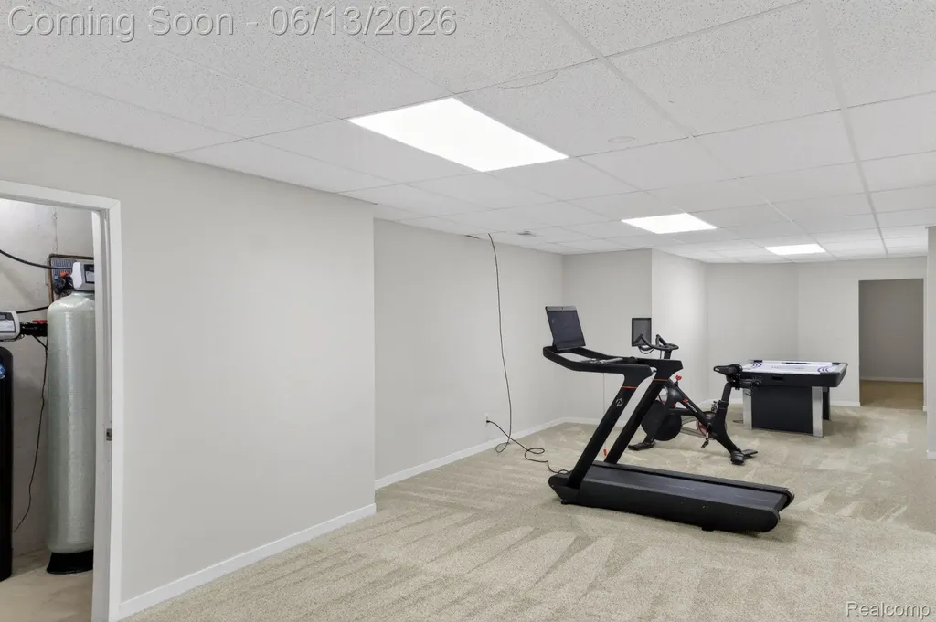 9961 Cross Creek Drive Green Oak Township MI 48178