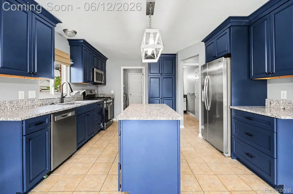 19137 Uroda Street Brownstown Charter Township MI 48173
