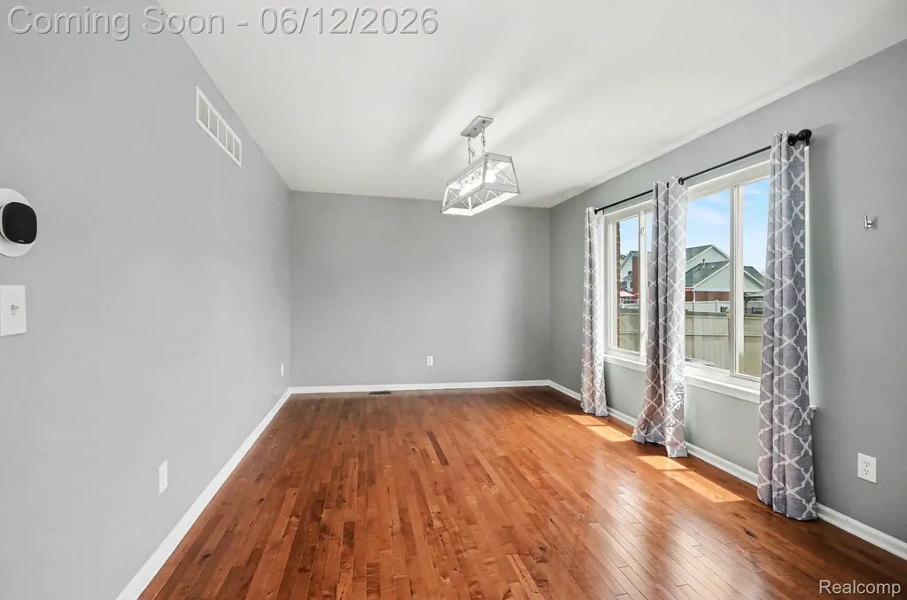 19137 Uroda Street Brownstown Charter Township MI 48173
