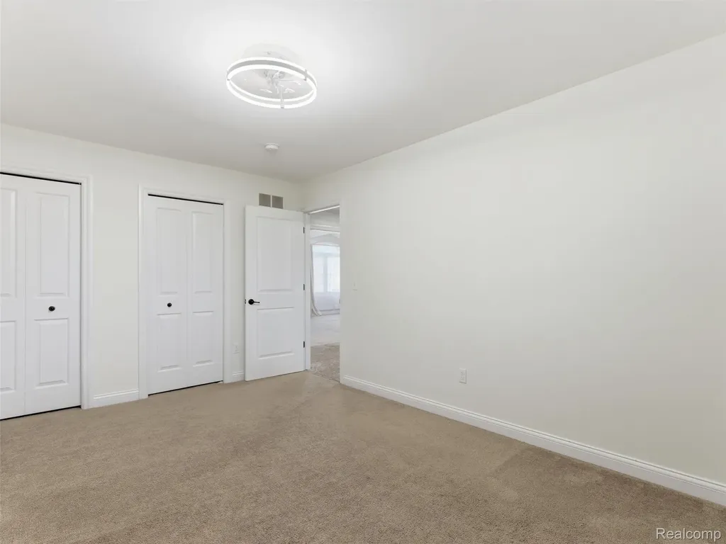 16348 Via Montella Macomb Township MI 48042