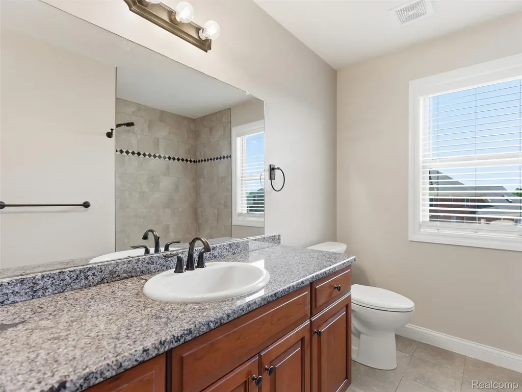 16348 Via Montella Macomb Township MI 48042