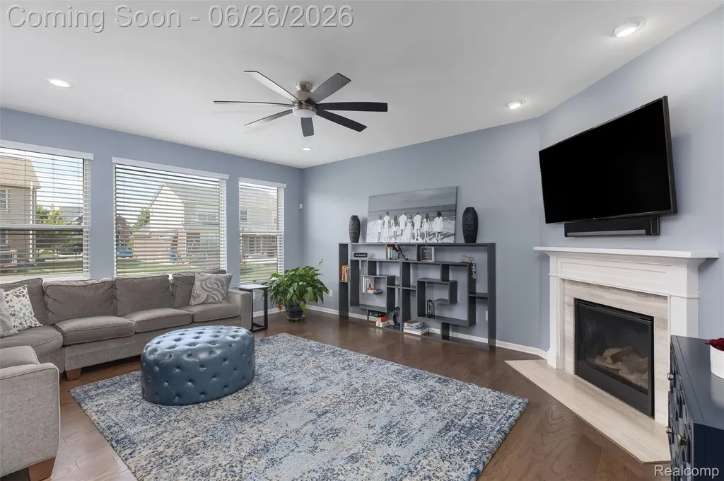 50302 Maywood Canton Charter Township MI 48188