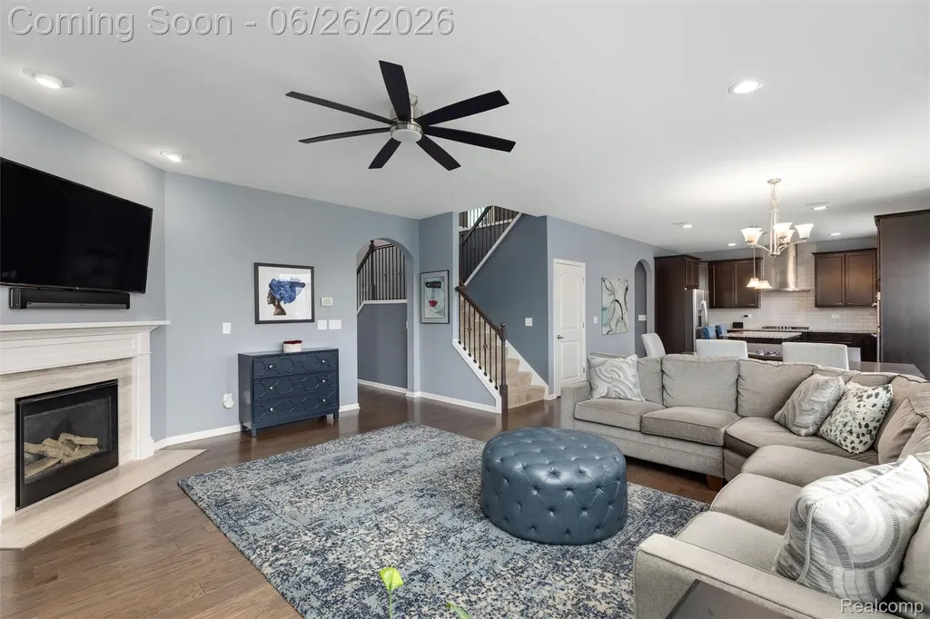 50302 Maywood Canton Charter Township MI 48188