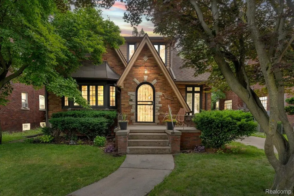 18415 Lancashire Street Detroit City MI 48223