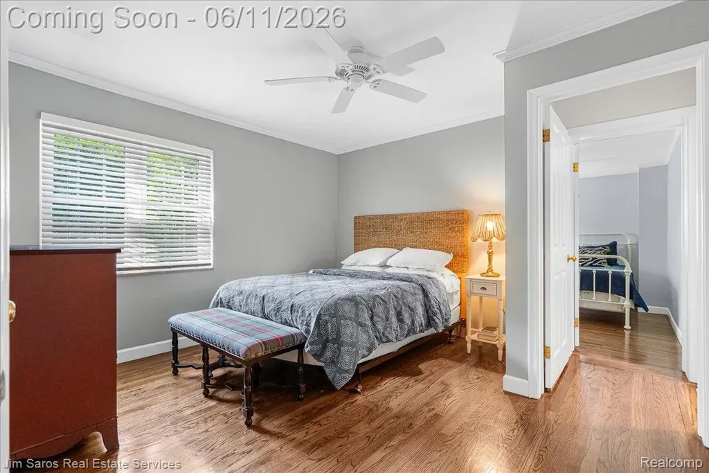 620 Neff Road Grosse Pointe City MI 48230
