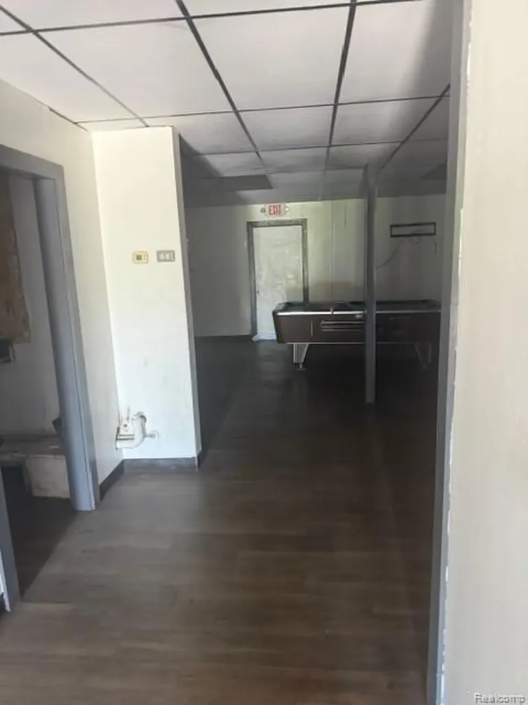 208 Florence Street Saginaw City MI 48602