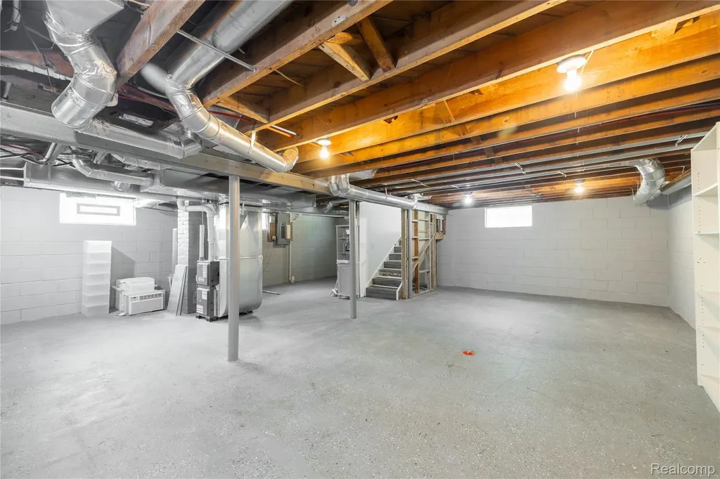 8729 Bellevue Road Grosse Ile Township MI 48138