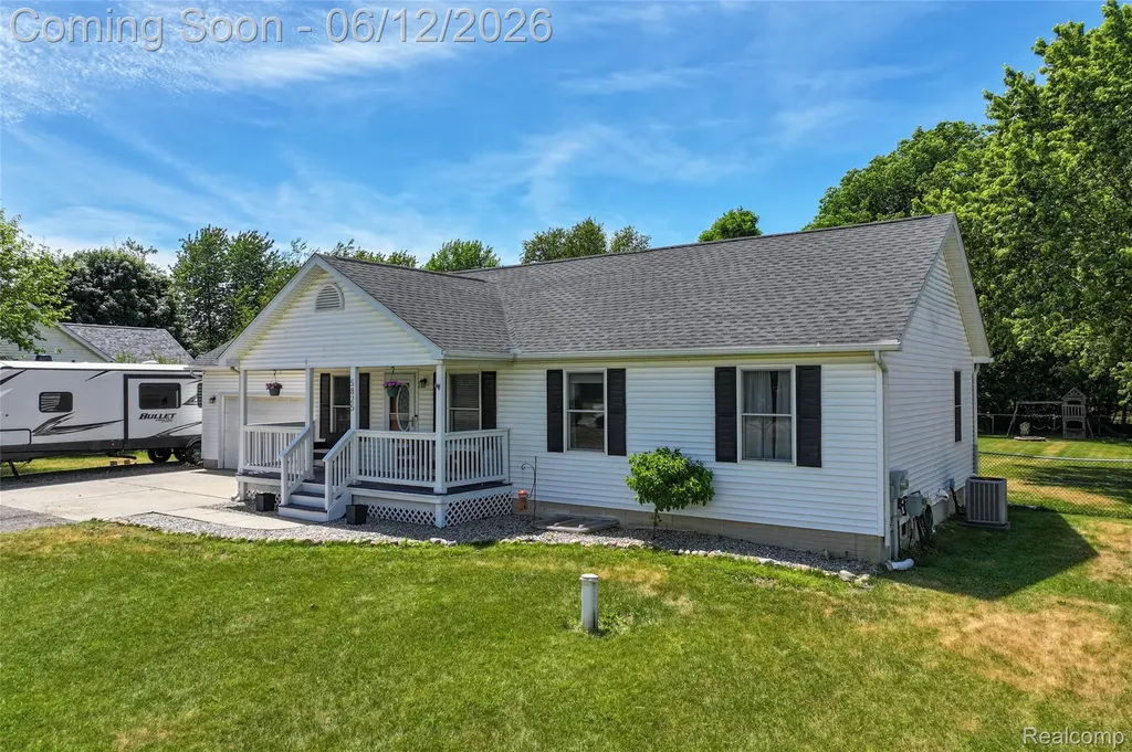 5825 Cobblestone Drive Deerfield Township MI 48461