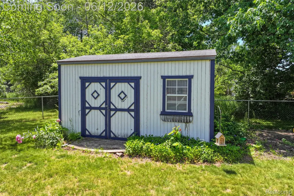 5825 Cobblestone Drive Deerfield Township MI 48461