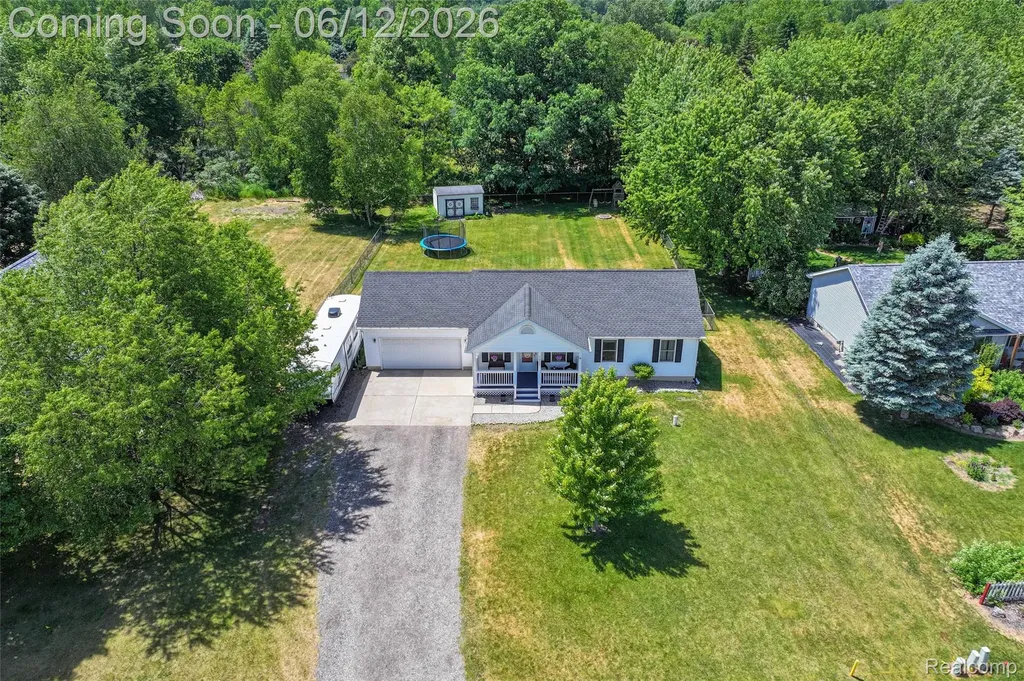 5825 Cobblestone Drive Deerfield Township MI 48461