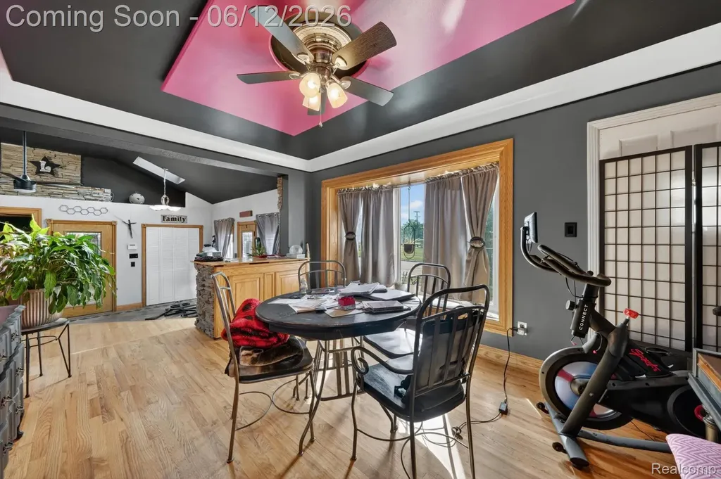 16244 Philomene Boulevard Allen Park City MI 48101