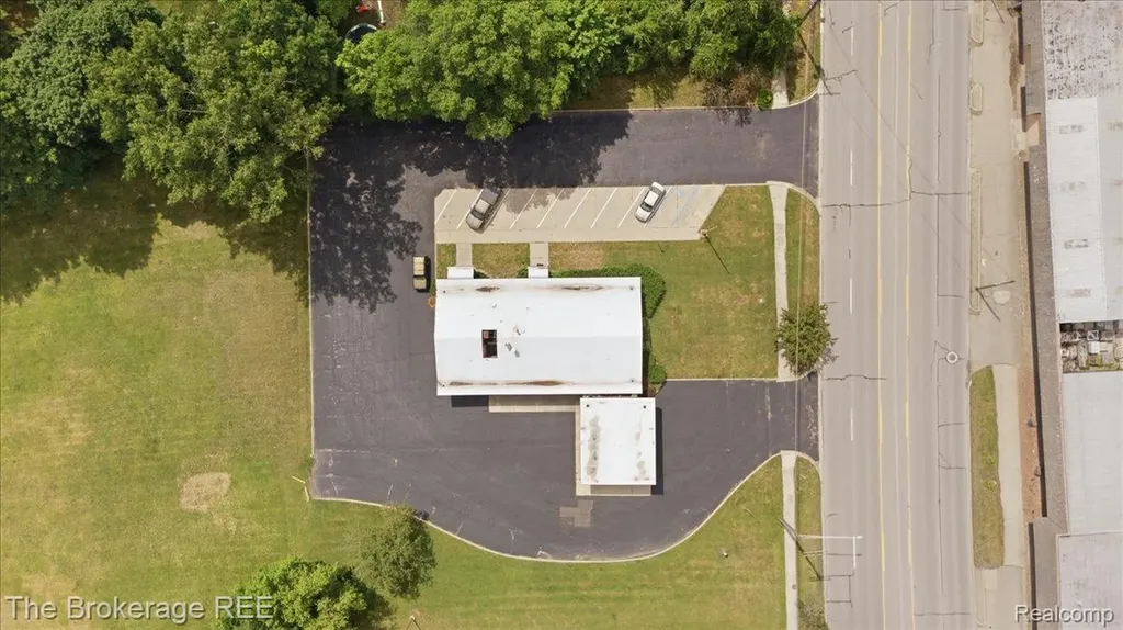 6093 Dixie Highway Bridgeport Charter Township MI 48722