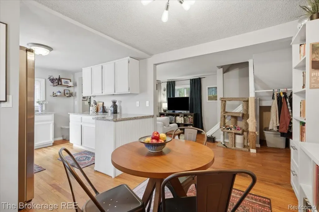 1076 Washington Drive Grand Blanc Charter Township MI 48507