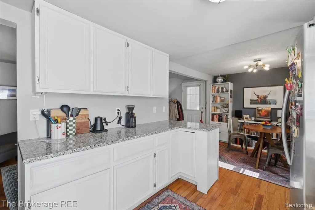 1076 Washington Drive Grand Blanc Charter Township MI 48507