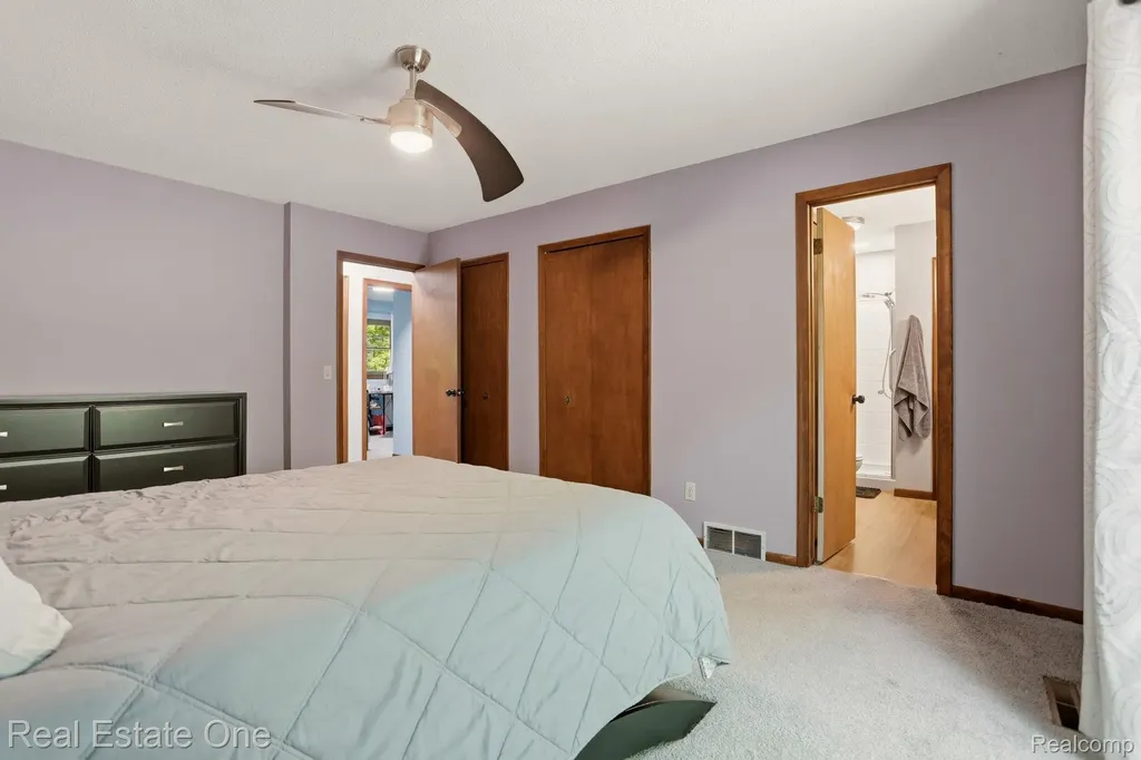6218 Sturgeon Creek Parkway Midland City MI 48640