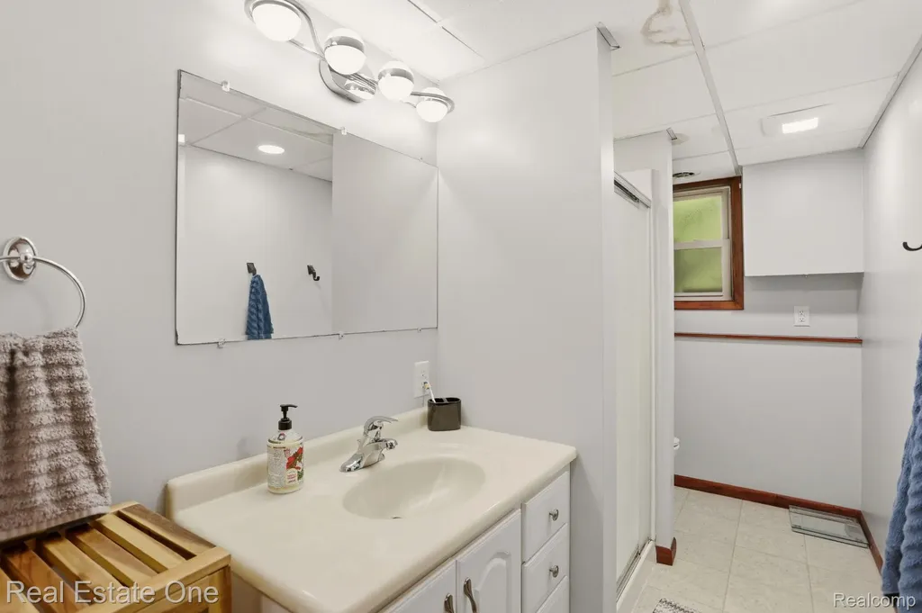 6218 Sturgeon Creek Parkway Midland City MI 48640