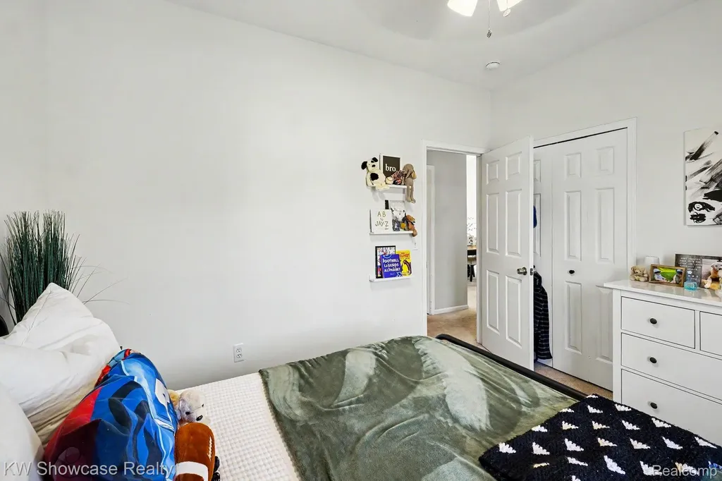 6030 N Bryan White Lake Charter Township MI 48383