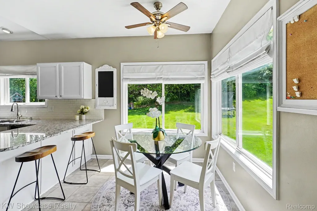 6030 N Bryan White Lake Charter Township MI 48383