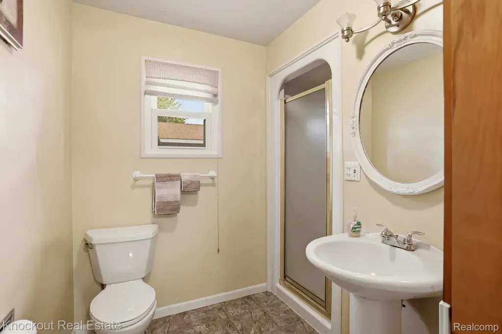 5992 Dubois Road Vassar Township MI 48768