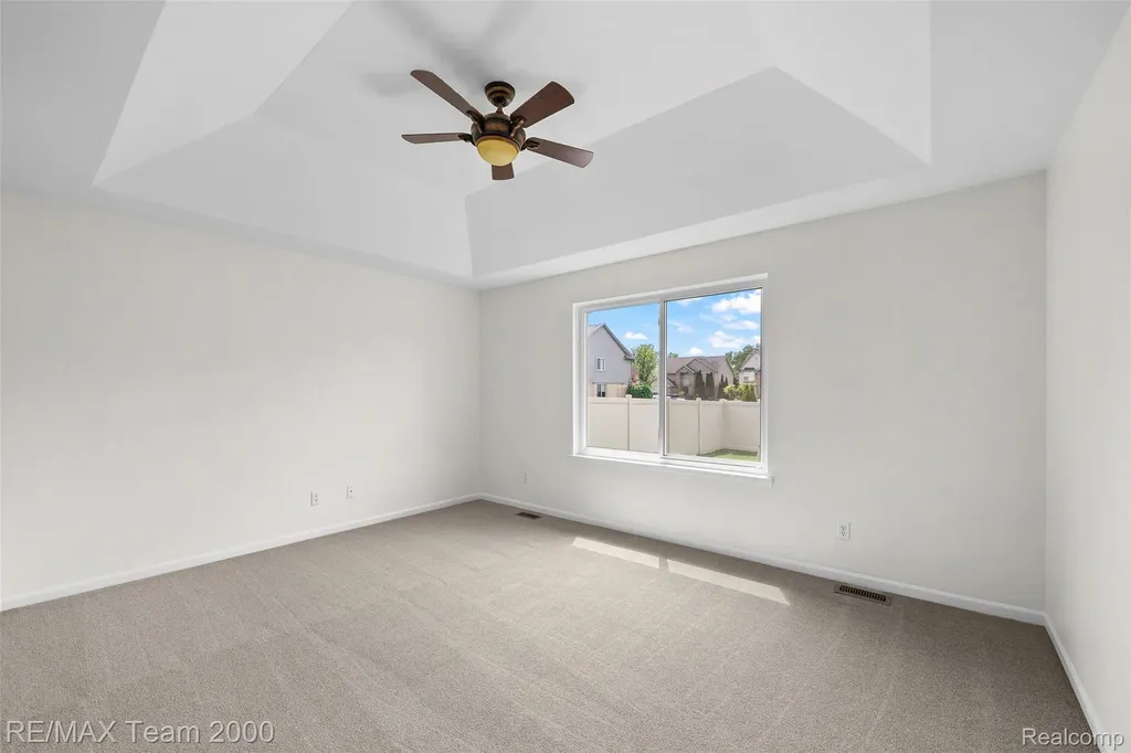 288 Red Mill Drive Inkster City MI 48141
