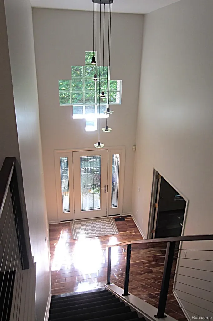 31115 Stafford Street Beverly Hills Village MI 48025