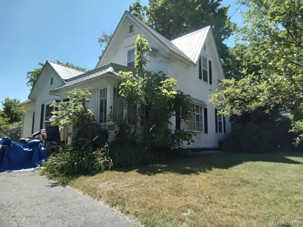 417 Chestnut Street Dowagiac City MI 49047