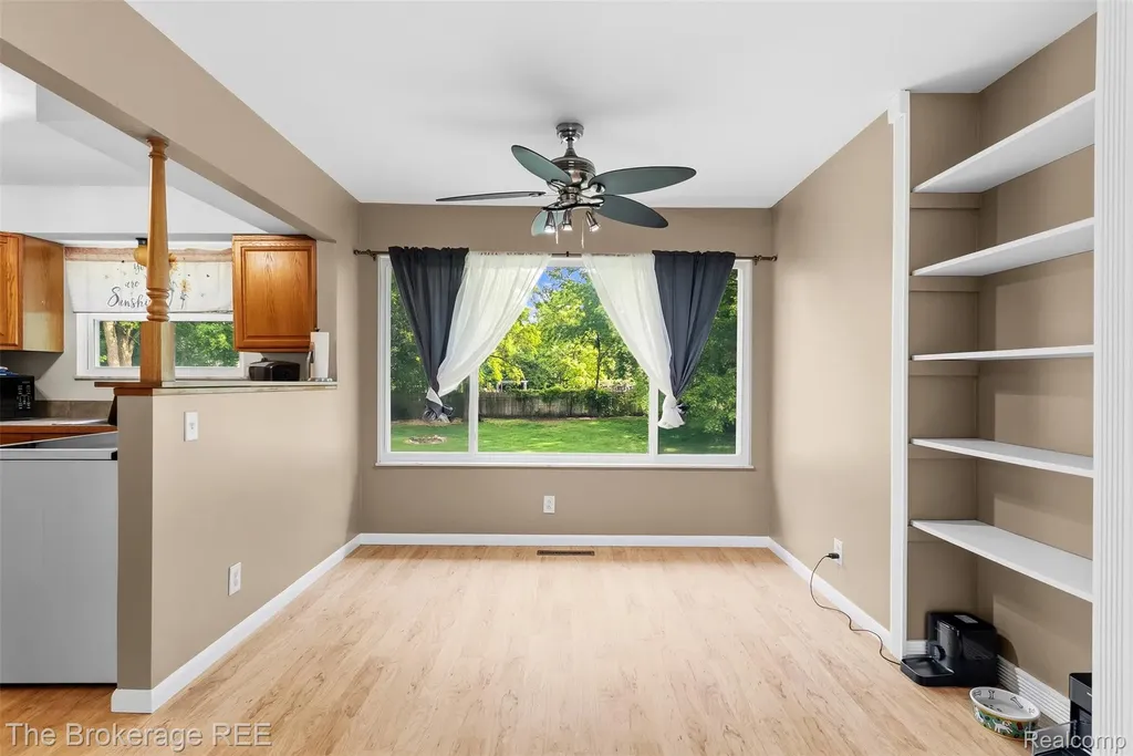 6509 Silver Lake Road Fenton Charter Township MI 48451