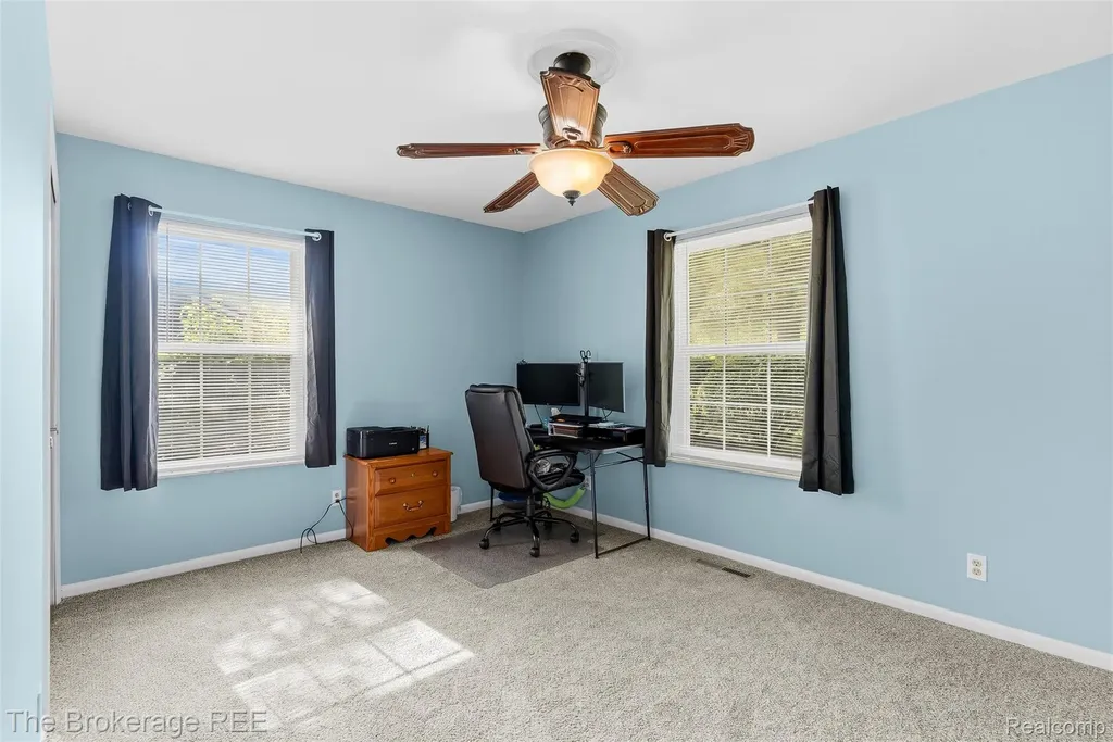 6509 Silver Lake Road Fenton Charter Township MI 48451