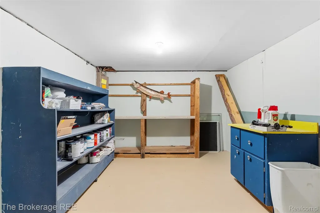 6509 Silver Lake Road Fenton Charter Township MI 48451