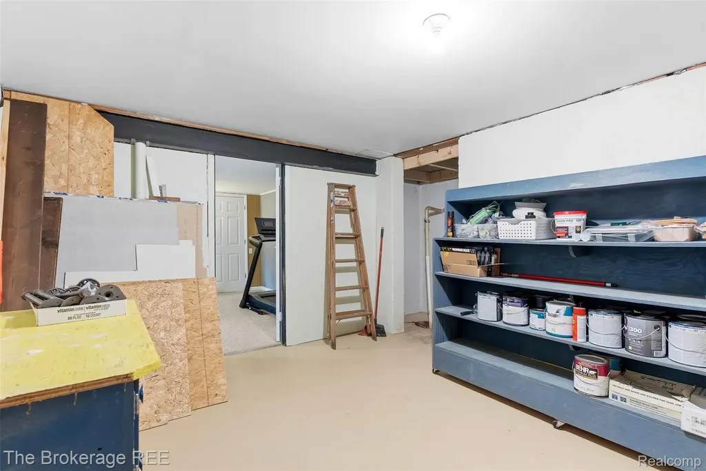 6509 Silver Lake Road Fenton Charter Township MI 48451