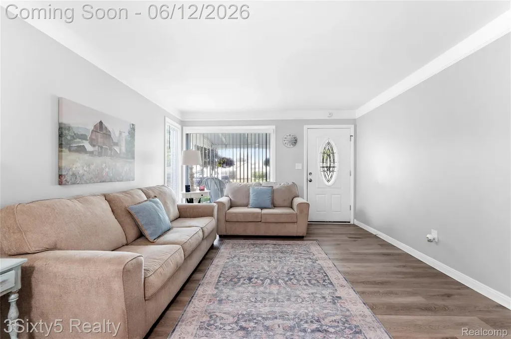 3223 S Stella Court Trenton City MI 48183