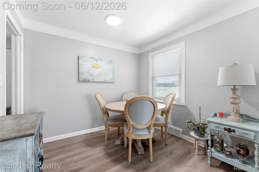 3223 S Stella Court Trenton City MI 48183