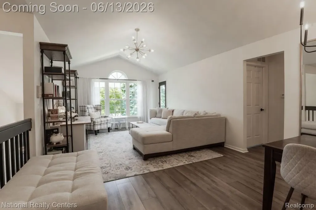4033 Berkshire Drive Sterling Heights City MI 48314