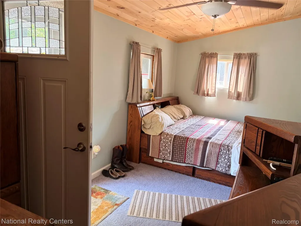 2025 Parkwood Court Norvell Township MI 49230