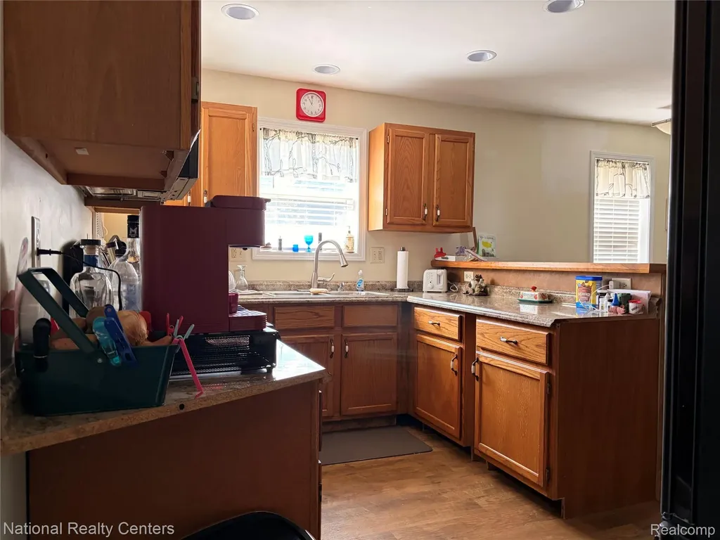 2025 Parkwood Court Norvell Township MI 49230