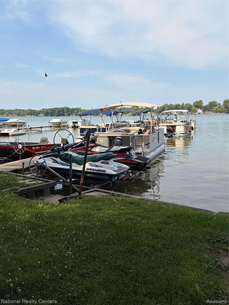 2025 Parkwood Court Norvell Township MI 49230