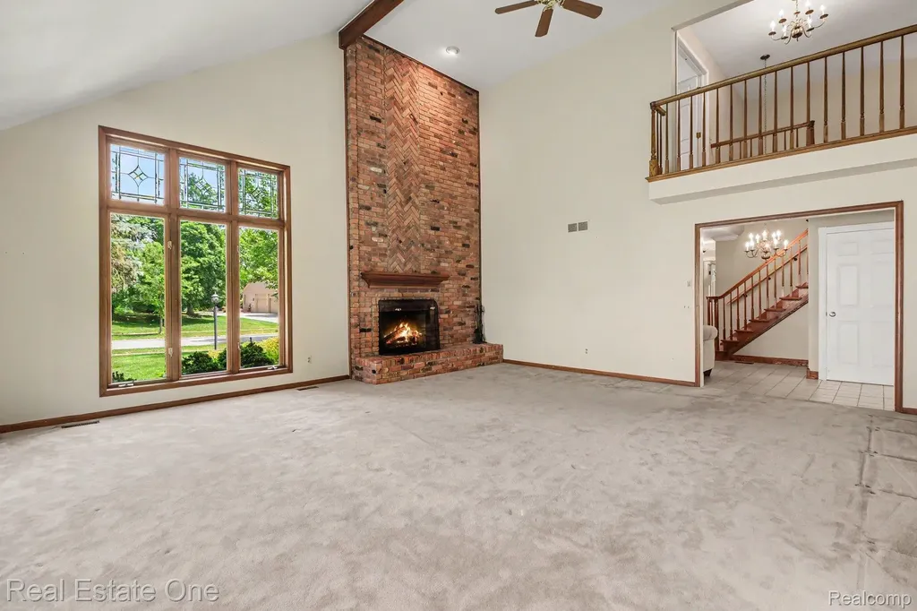 1751 Carpenter Drive Troy City MI 48098