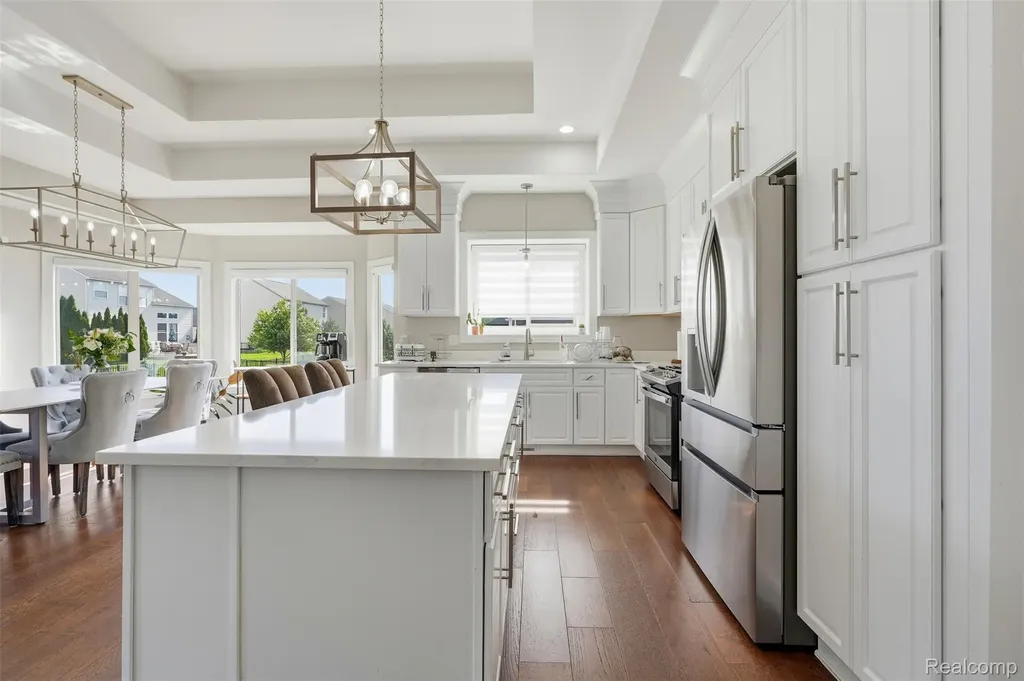 19077 Thompson Drive Macomb Township MI 48042