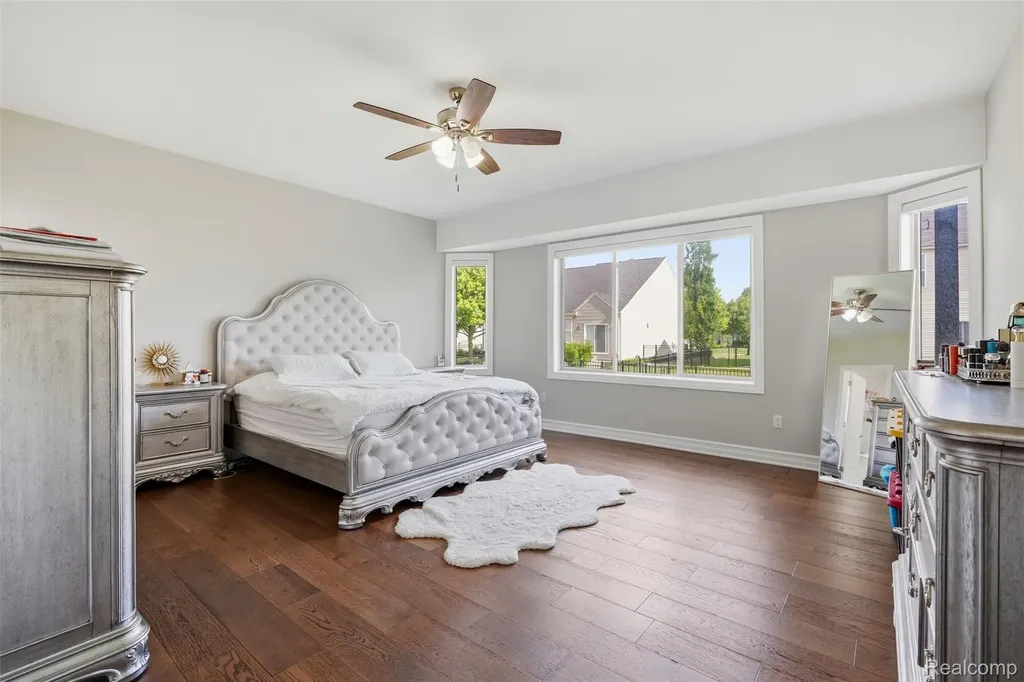 19077 Thompson Drive Macomb Township MI 48042