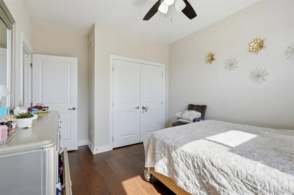 19077 Thompson Drive Macomb Township MI 48042