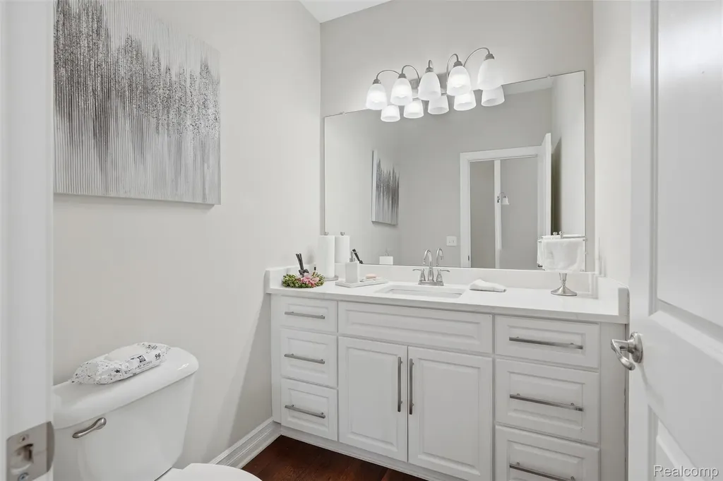 19077 Thompson Drive Macomb Township MI 48042