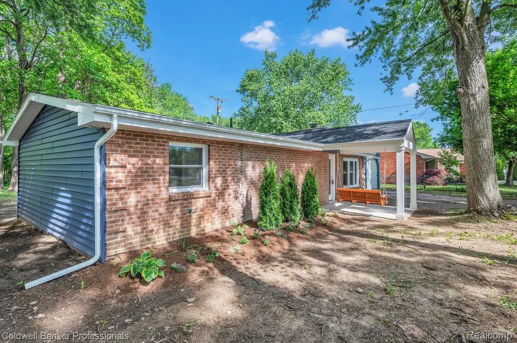 76107 Van Dyke Road Bruce Township MI 48065