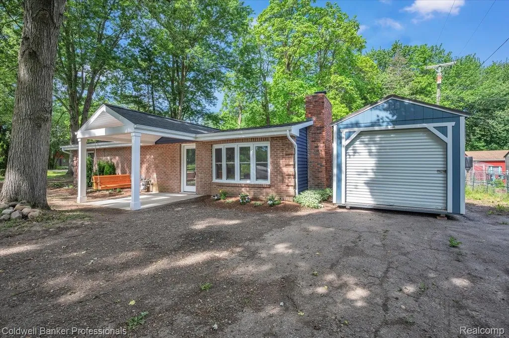 76107 Van Dyke Road Bruce Township MI 48065